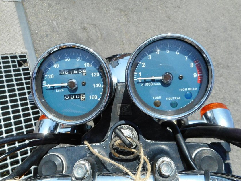 Приборы Honda SB 400 SS