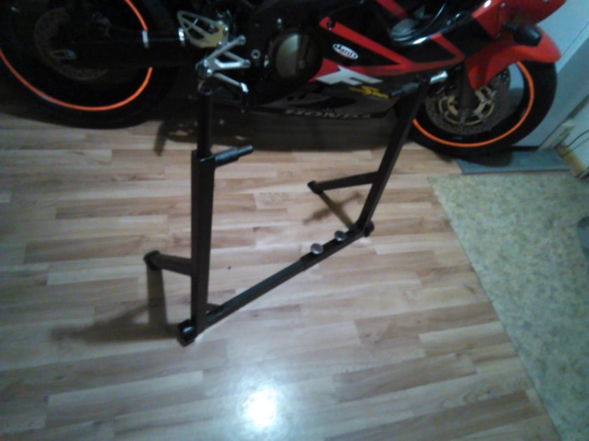 Мотоподкат cbr600f4