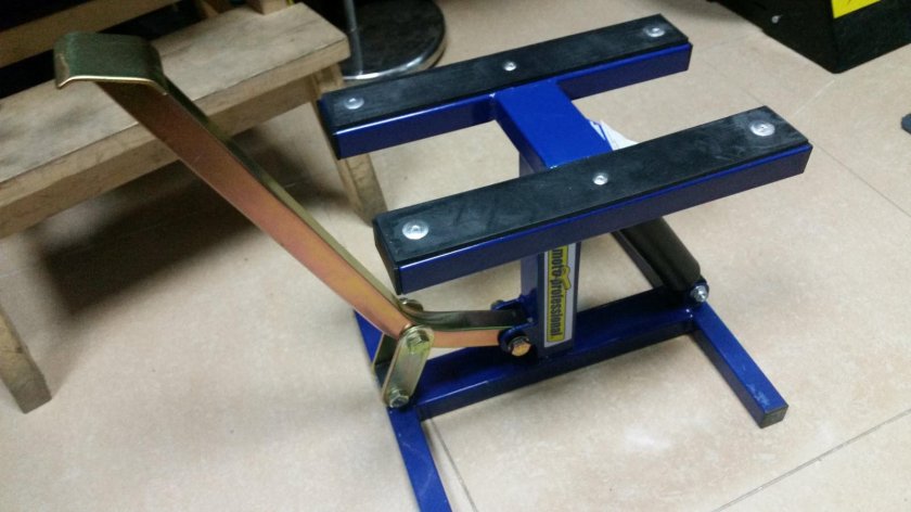 Подставка под мотоцикл Сорокин