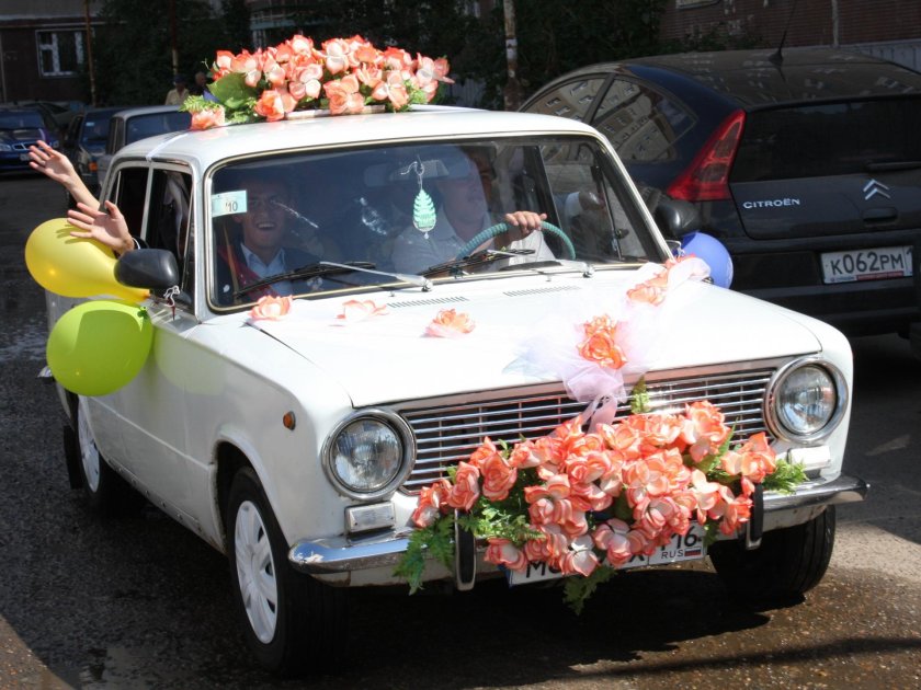 Жигули ВАЗ 2101 свадьба