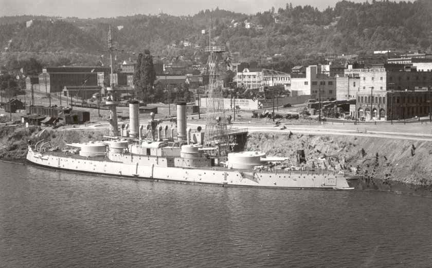 Эскадренный броненосец Орегон