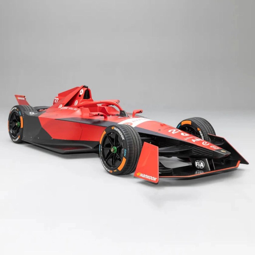 Болид формулы 1 Феррари 2022