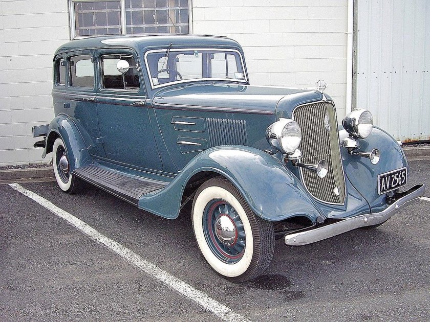 Plymouth 1934