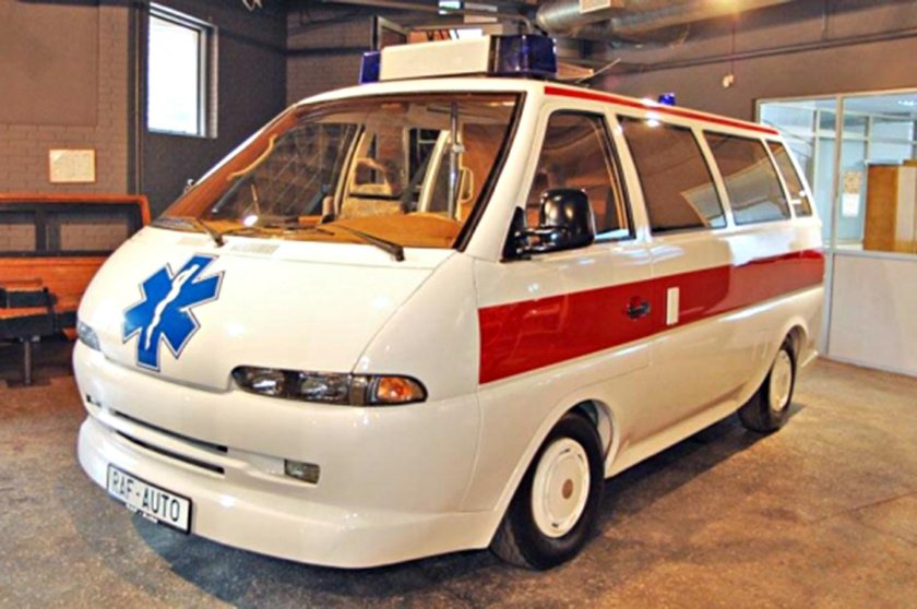 РАФ-2203 микроавтобус