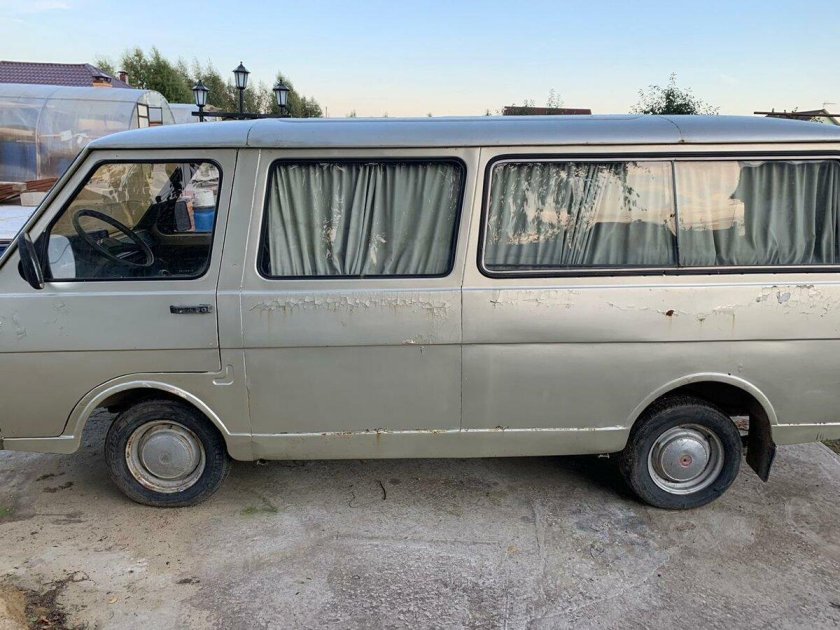 РАФ 2203 бежевый