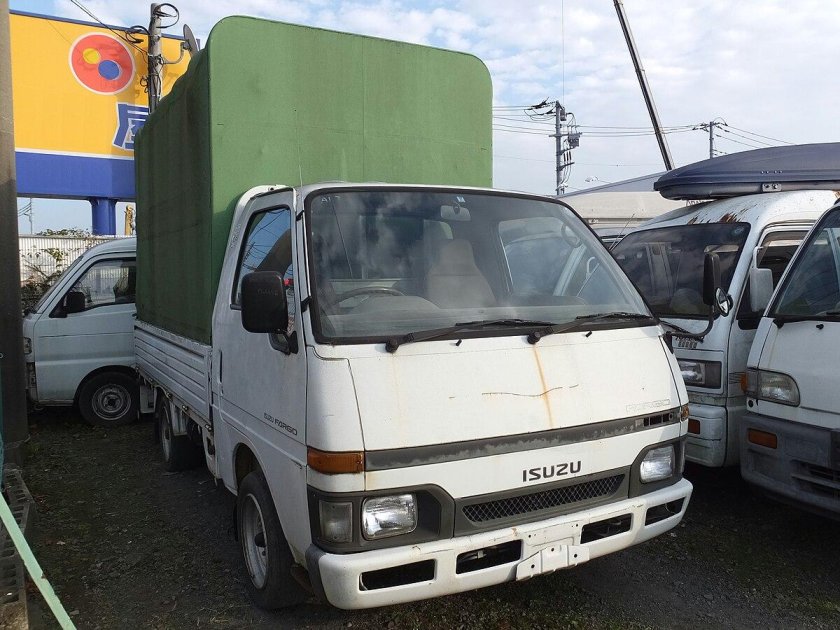 Isuzu Fargo грузовик