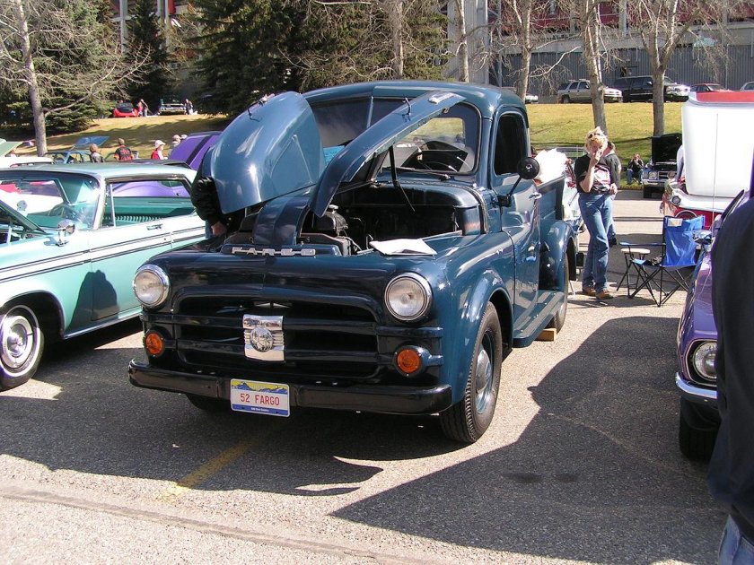 Fargo грузовик