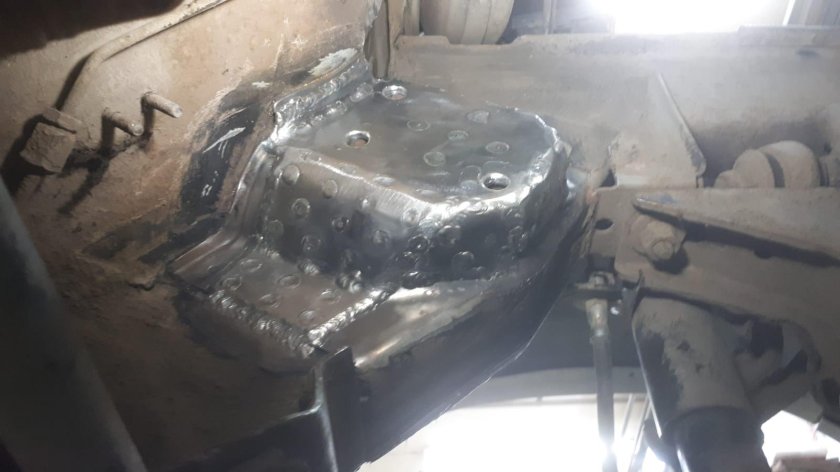 Усилитель лонжерона Нива Шевроле под рулевым редуктором