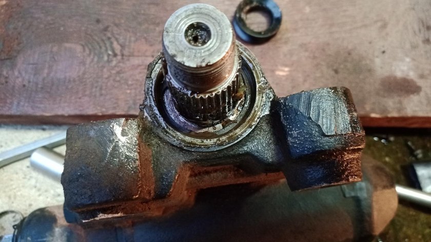 Сальник рулевого редуктора Нива Шевроле