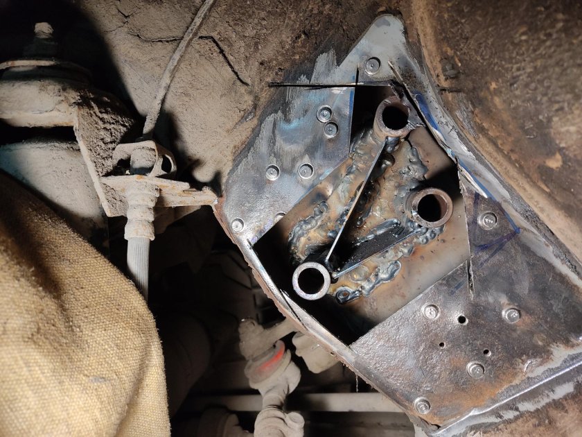 Болты рулевого редуктора Нива Шевроле