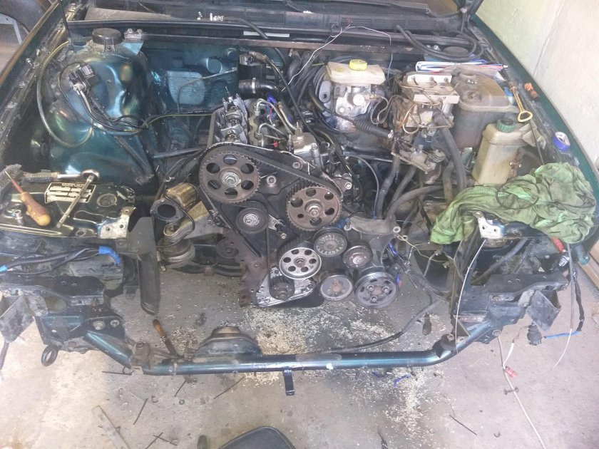 Ауди 80 б4 без двигателя