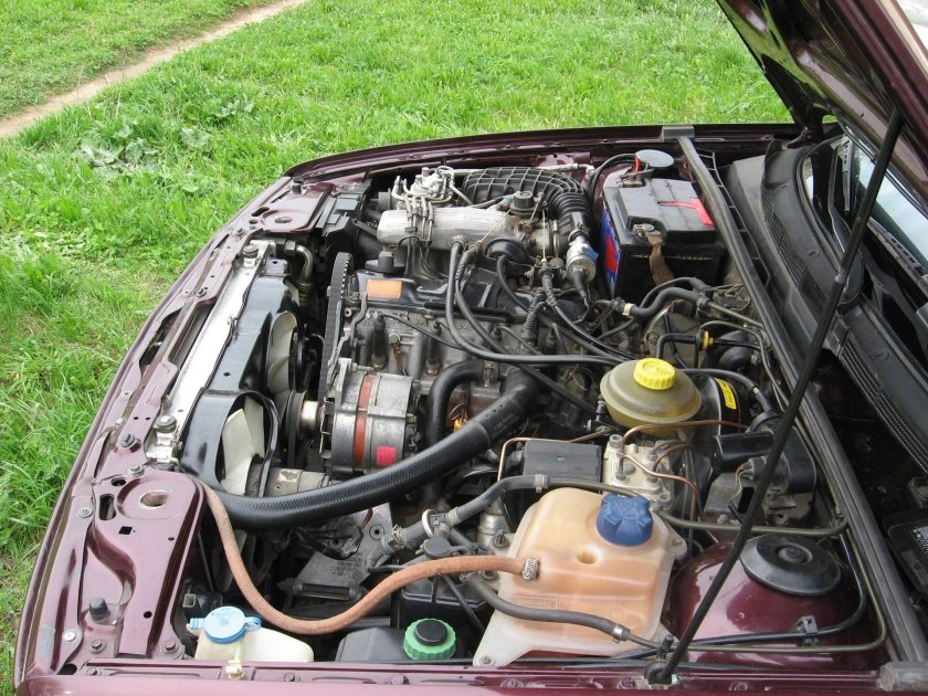 Ауди 80 2/3 подкапотка