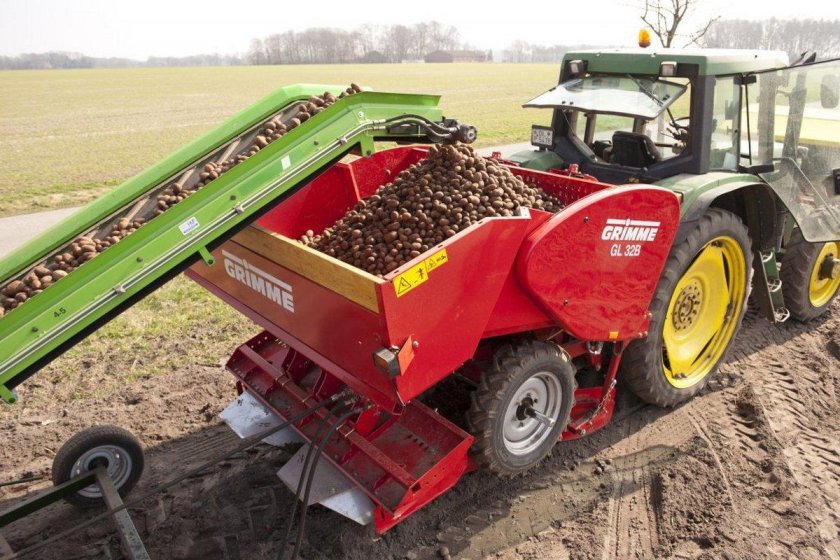 Картофелесажалка Grimme gl 32