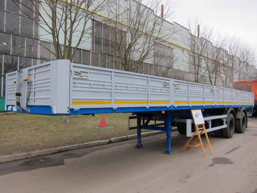 Полуприцеп МАЗ 931010
