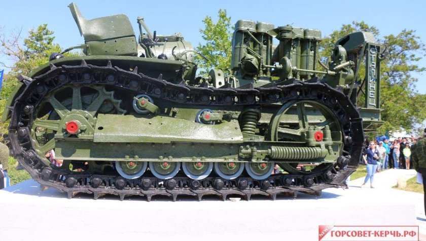 Сталинец-60 трактор