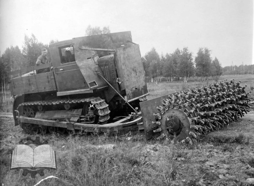 Тягач Сталинец-2