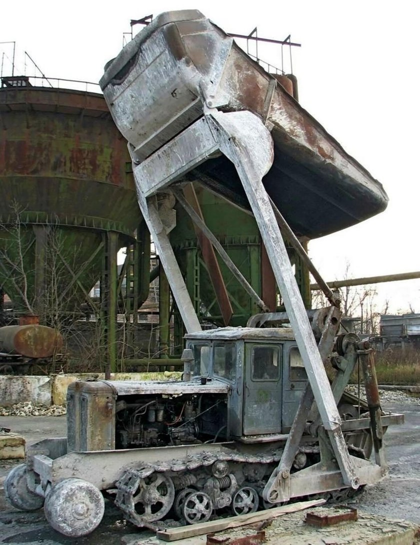 Погрузчик-бульдозер ПБ-35