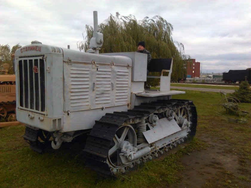 ЧТЗ С-65 "Сталинец"