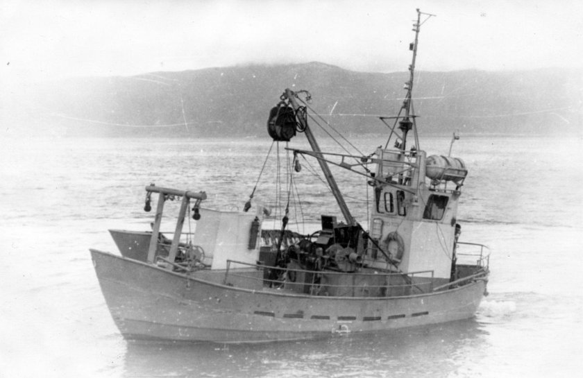 Сейнер Адлеровец