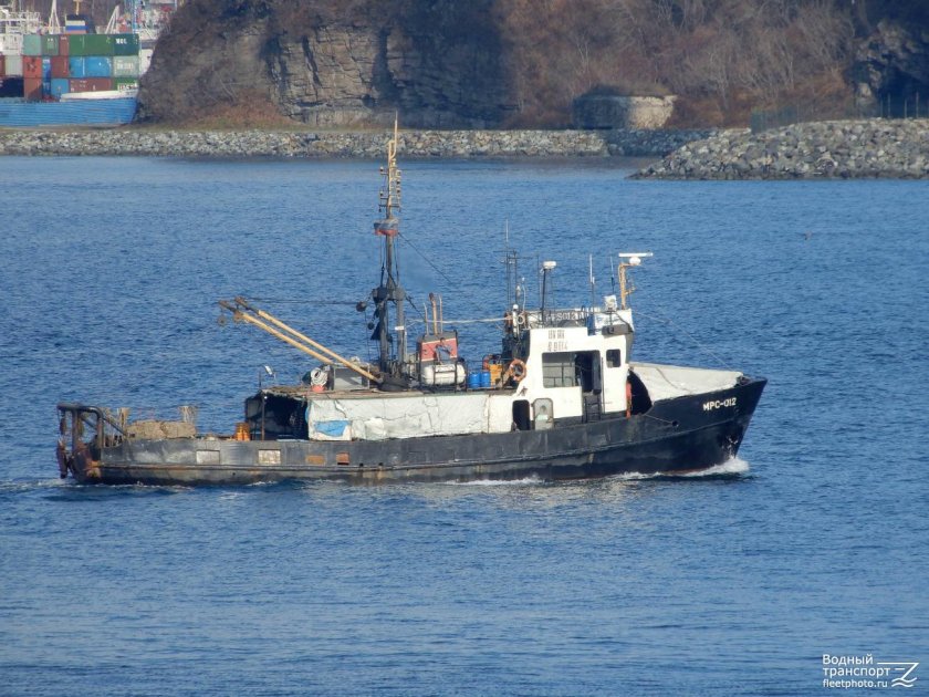 Сухогруз фото