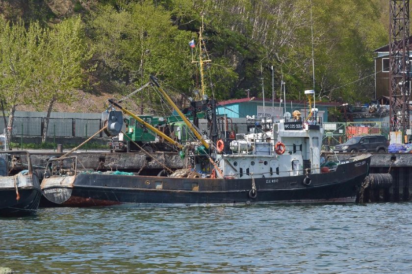 Буксир корабль