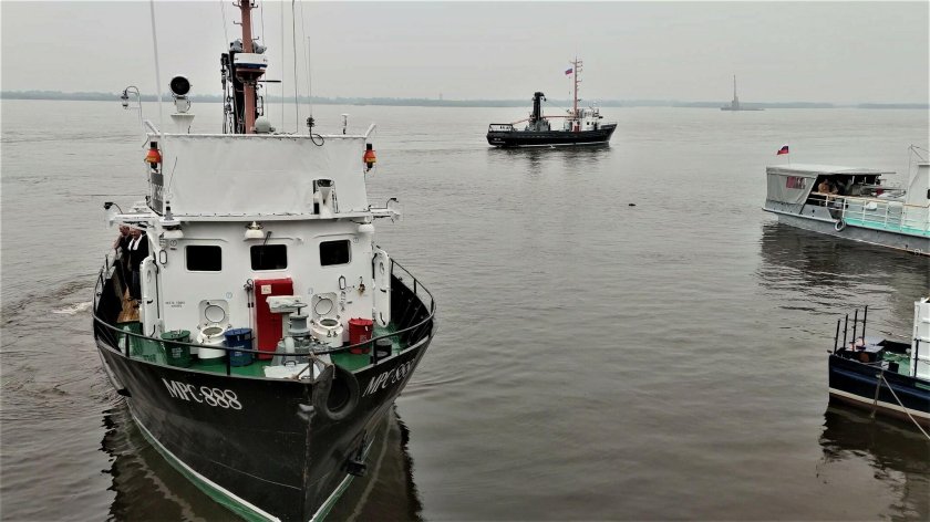 РС-300 рыболовный сейнер пр 388м