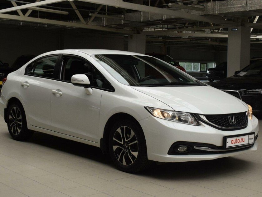 Honda Civic 2013 седан