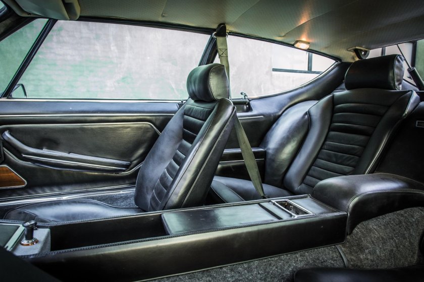 Lamborghini Espada салон