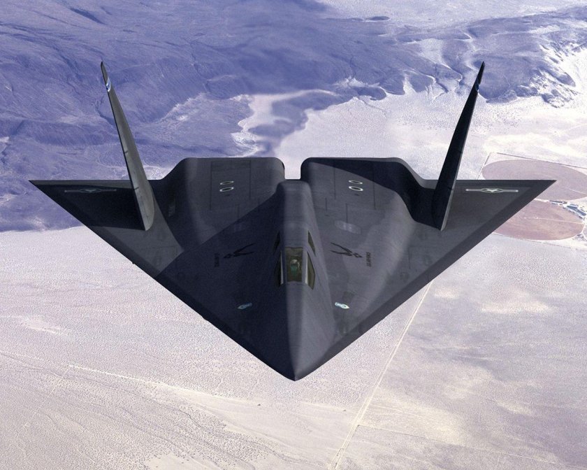 Стелс-бомбардировщик b-21 Raider