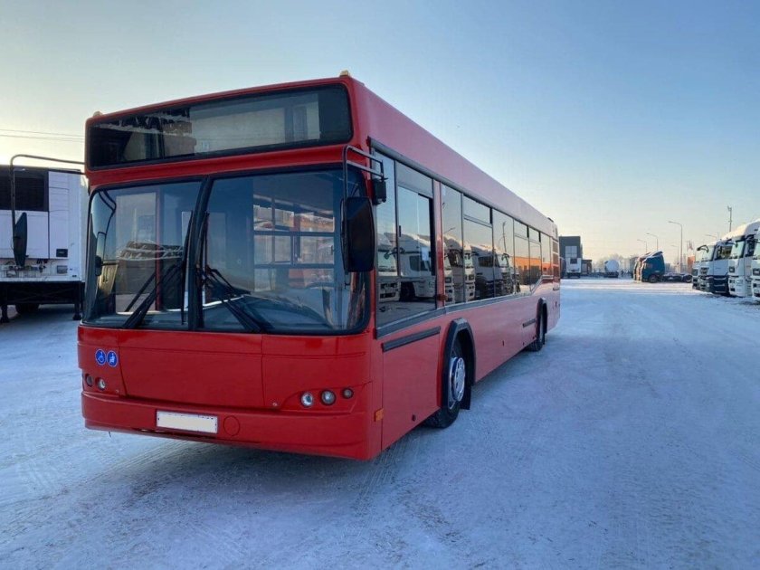 МАЗ 103469
