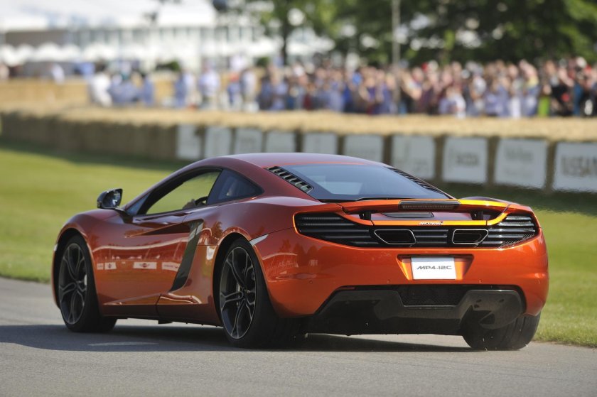 MCLAREN mp4-12c