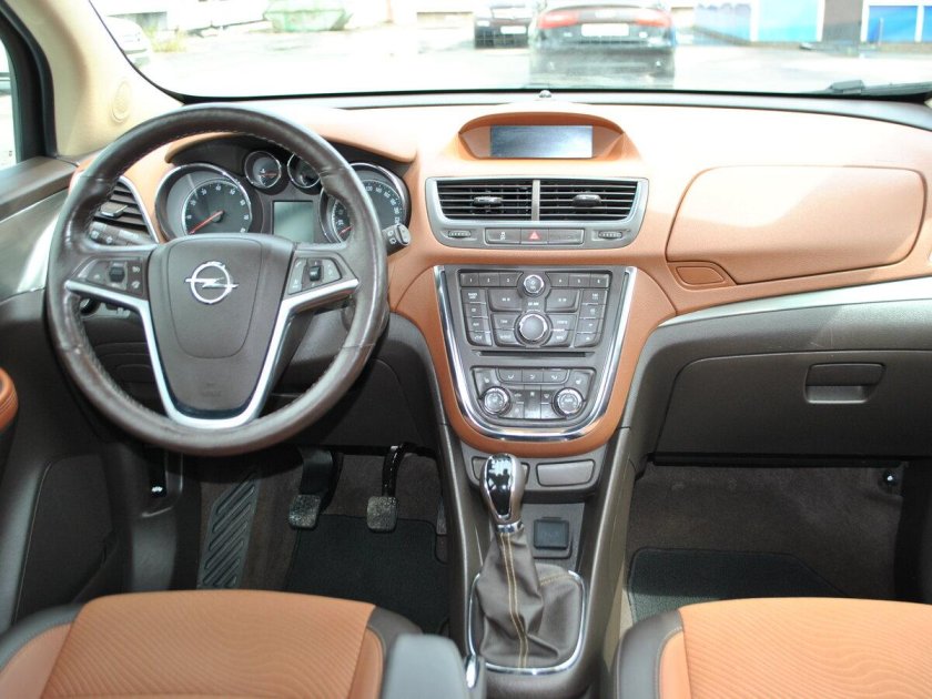Opel Mokka 2013 салон