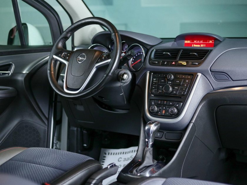 Opel Mokka 2014 салон