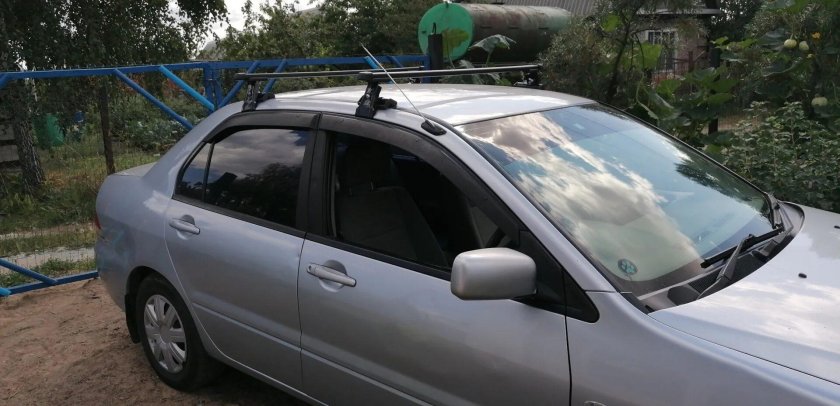 Багажник на крышу Mitsubishi Lancer 9