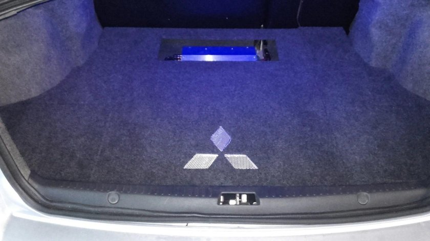 Фальшпол Мазда 6 GH