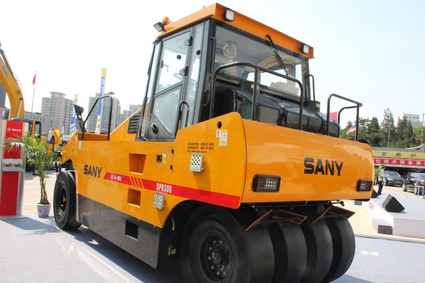 Sany каток spr200