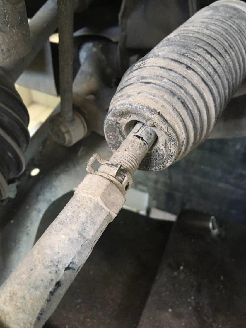 Рулевая тяга Шевроле Авео т250