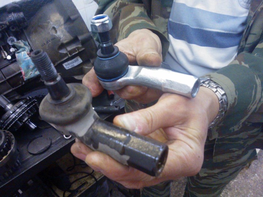 Рулевые наконечники 2114