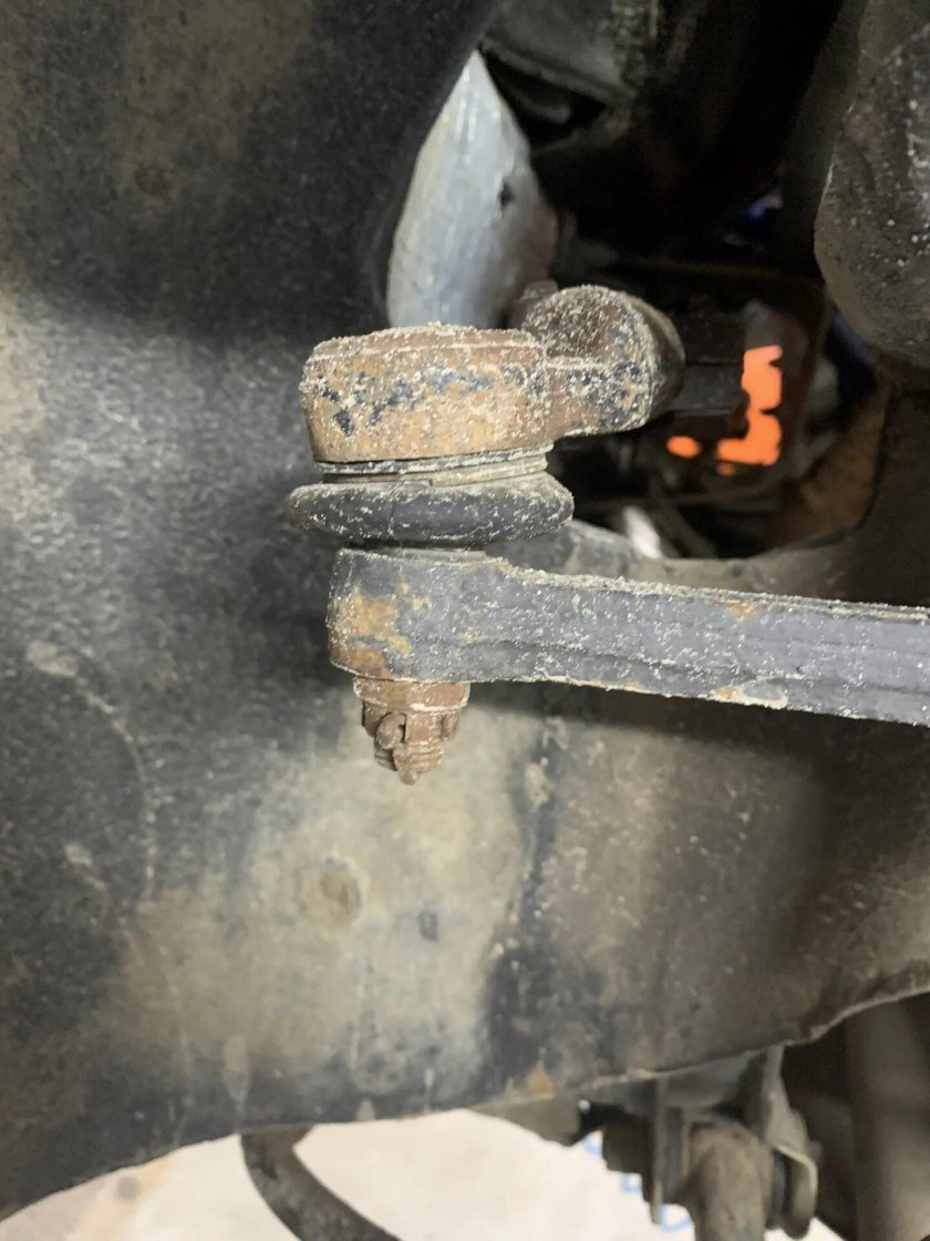 Рулевые наконечники Приора