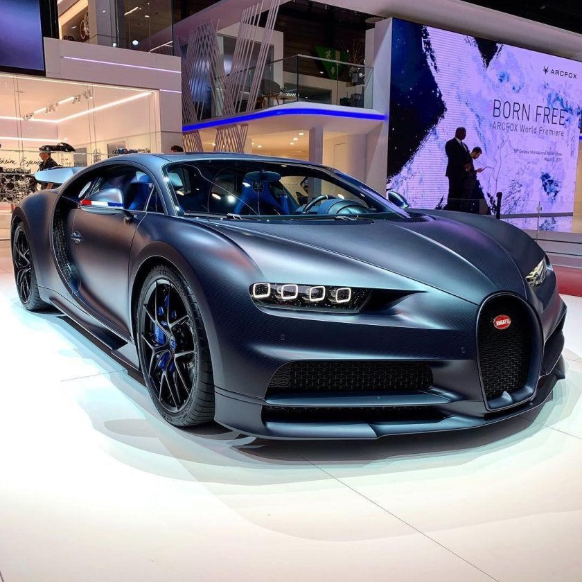 Бугатти Шерон