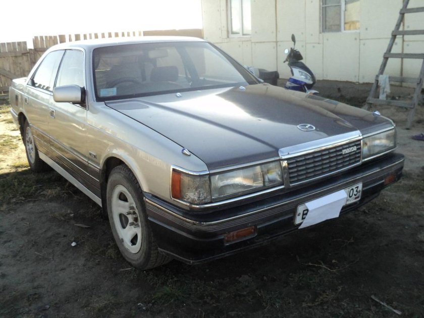 Мазда Люси 1988