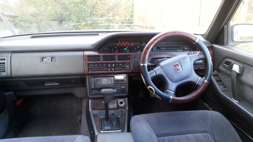 Mazda Luce 1987
