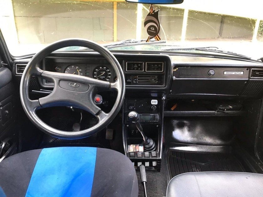 Лада 2104 салон