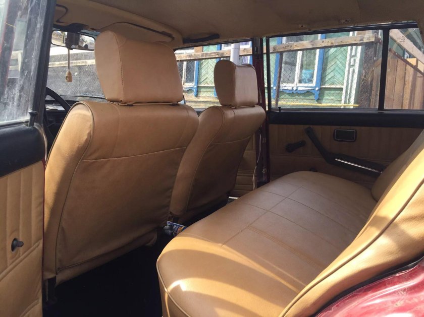 Бежевый салон ВАЗ 2107