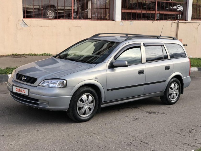 Opel Astra g 2000 универсал