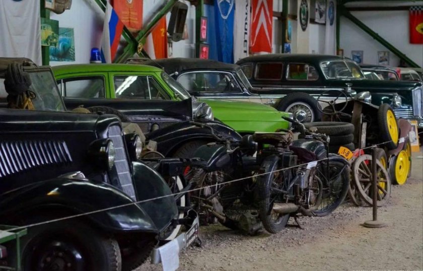 Ломаковский музей автомобилей