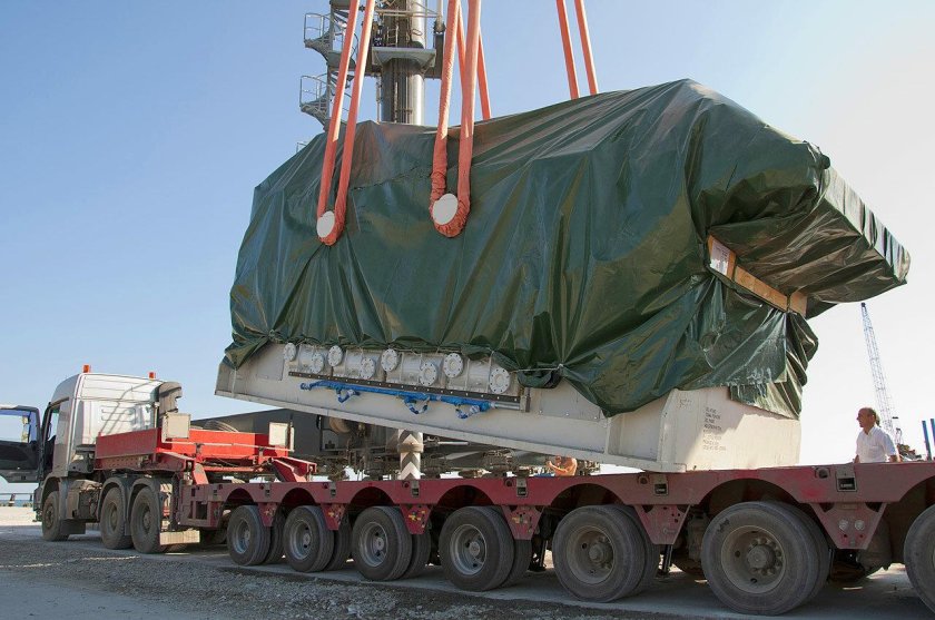 КАМАЗ негабарит 30 метров