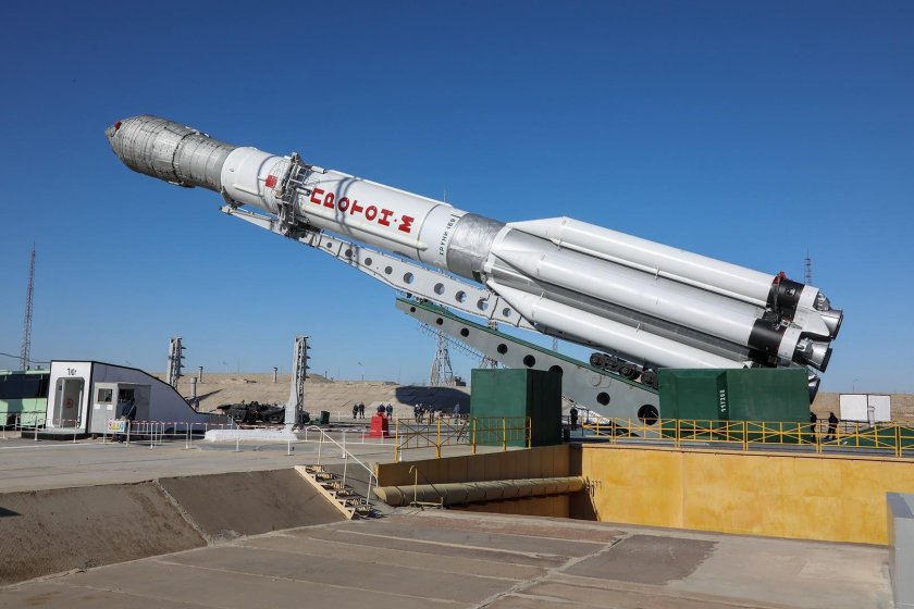 Протон м с космодрома Байконур