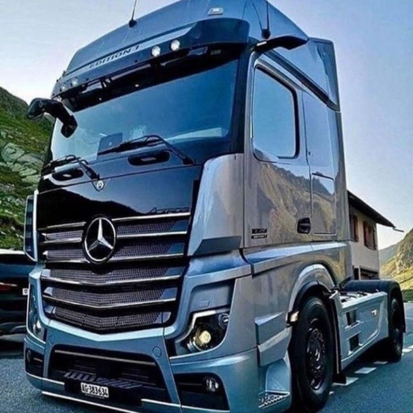 Мерседес Бенц трак Актрос
