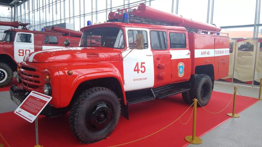 ЗИЛ 130 АНР 40